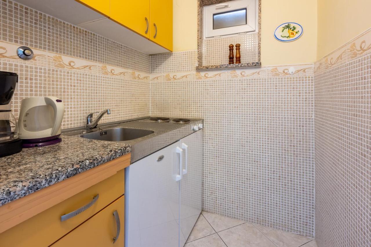 Apartman Ellen 3 Цриквеница Экстерьер фото