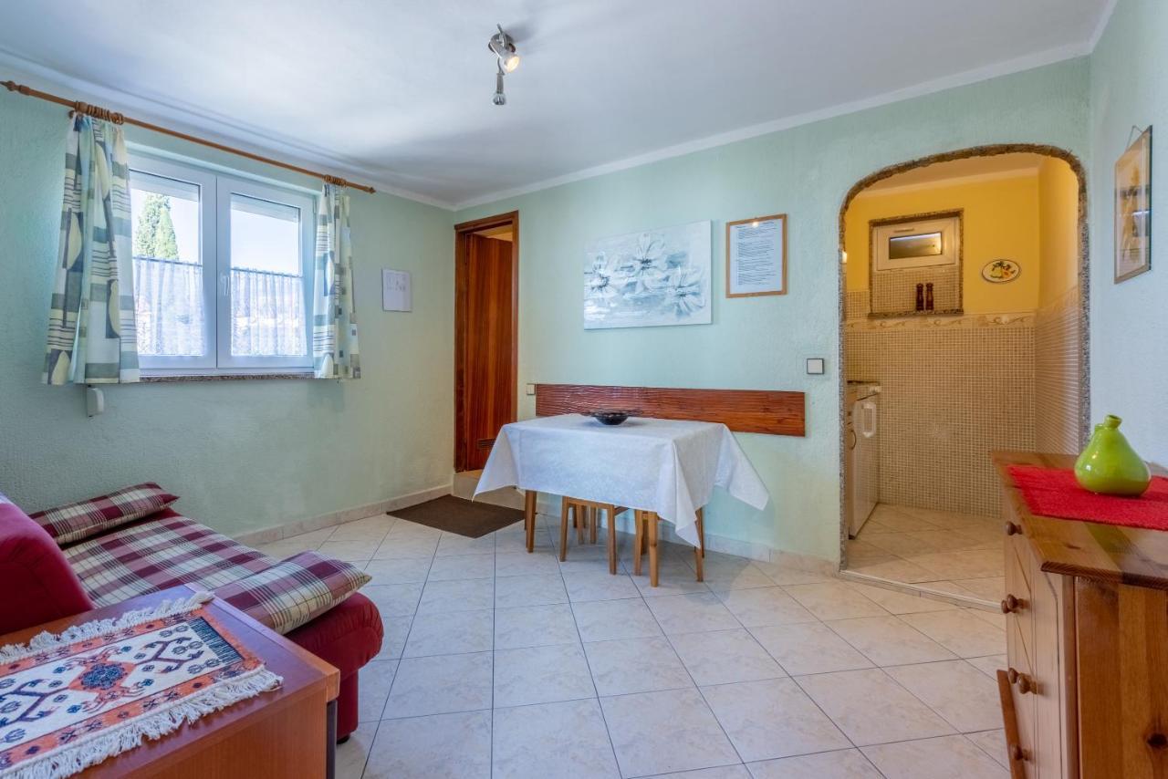 Apartman Ellen 3 Цриквеница Экстерьер фото