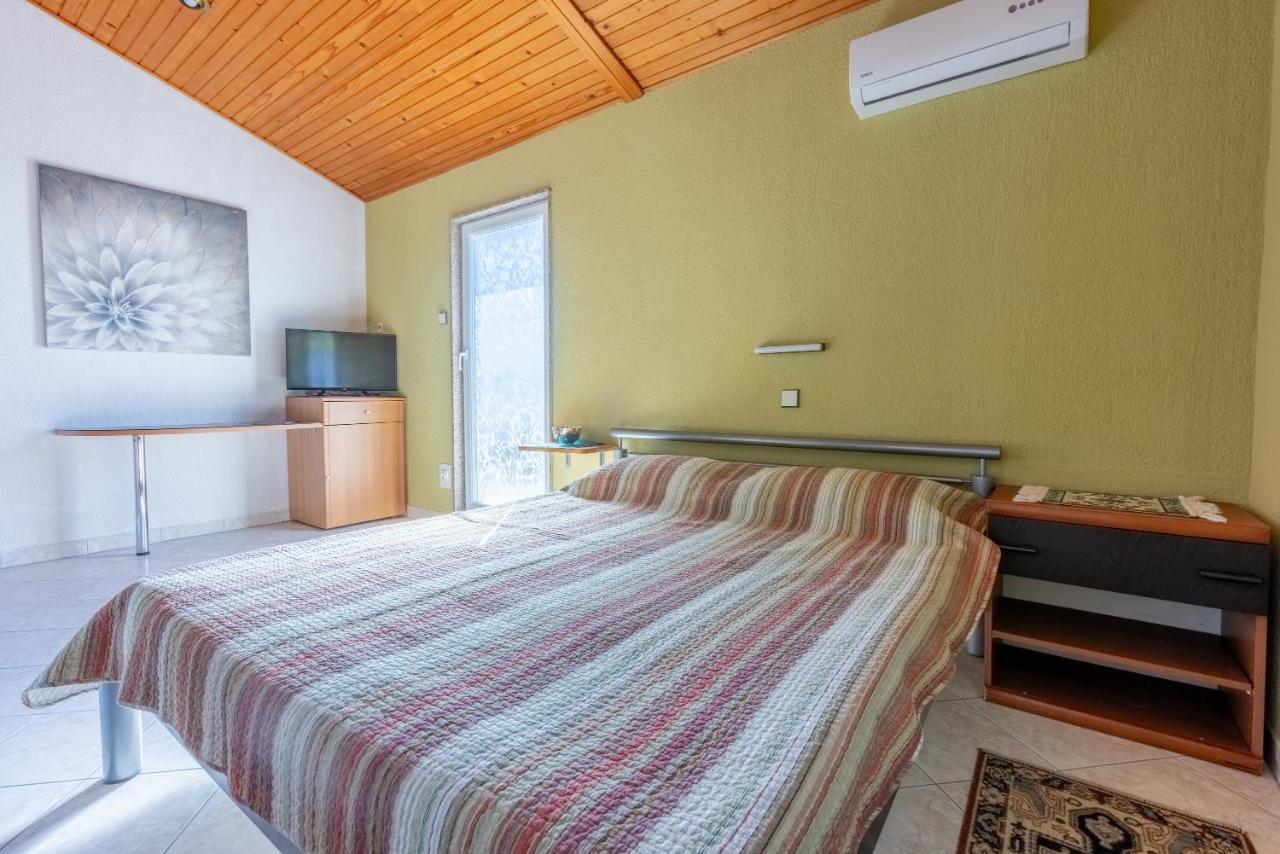 Apartman Ellen 3 Цриквеница Экстерьер фото